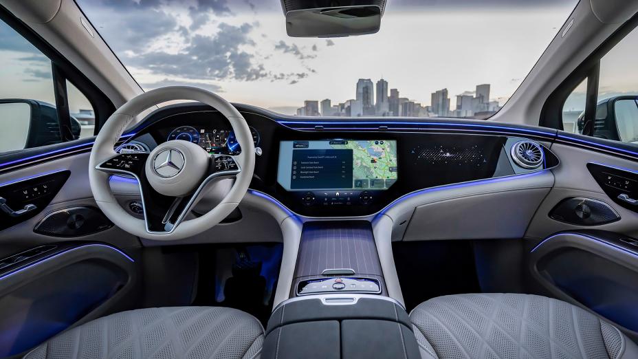 600 spécialistes Data & IA formés par Mercedes-Benz en 2023