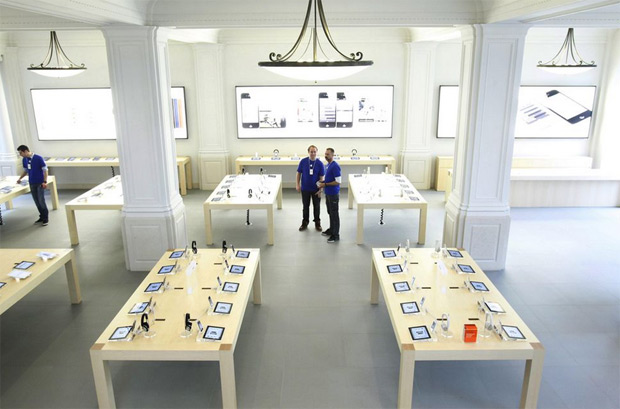 Strike movement in Apple Stores for the release of the iPhone 15