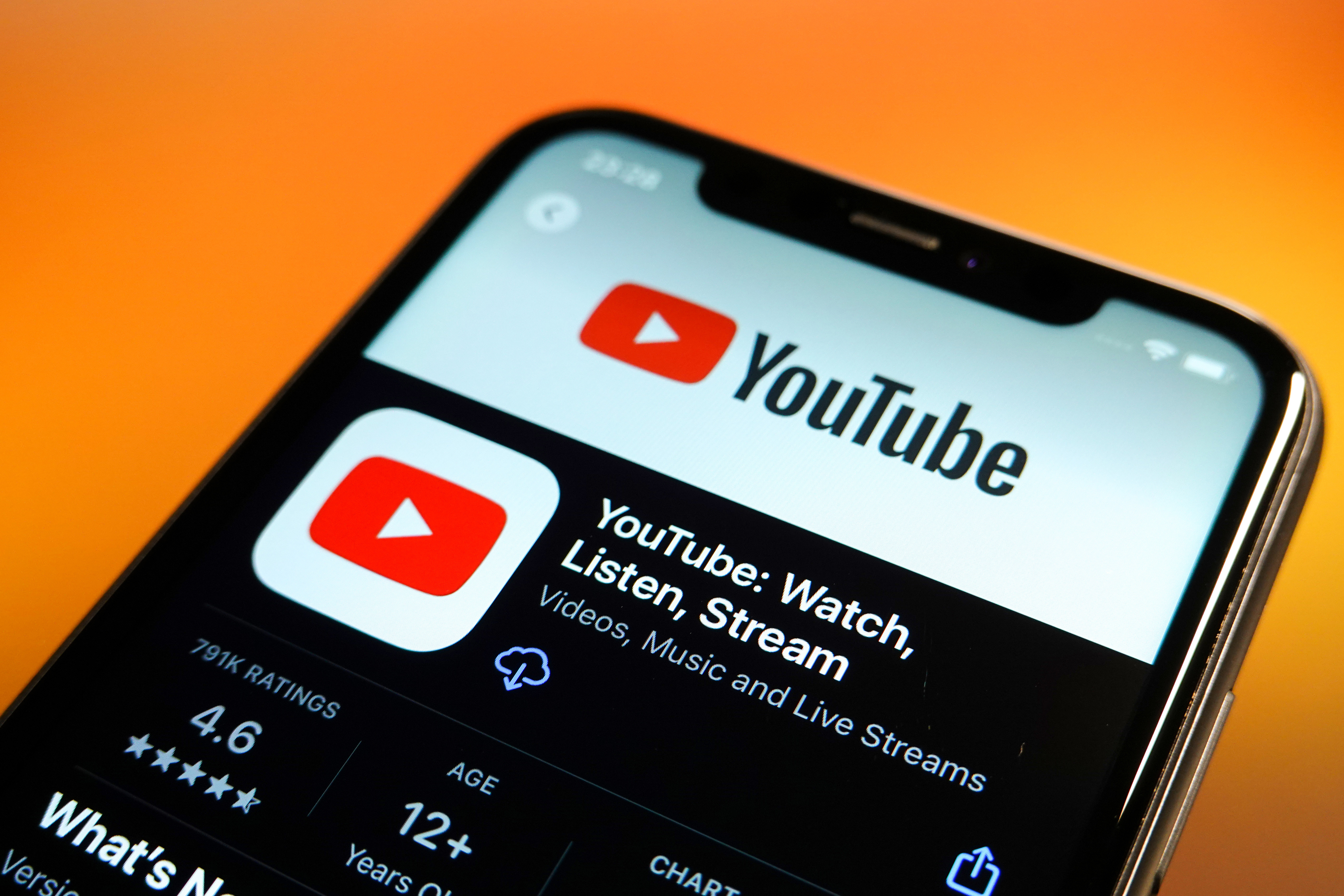YouTube lengthens advertising for viewers and removes control by creators 